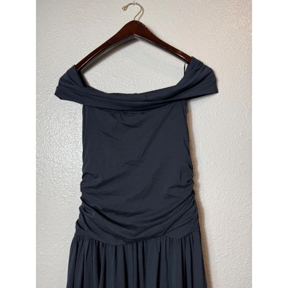 Abercrombie & Fitch gorgeous feminine